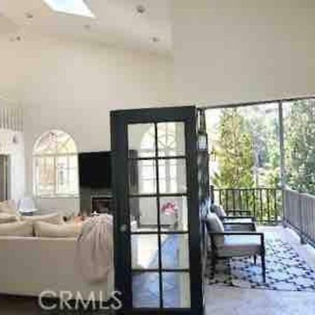 Stunning Mediterranean Mansion In Laurel Canyon Los Angeles Kültér fotó